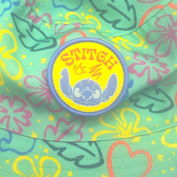 Disney Parks STITCH Adult Size Bucket Hat~ Lilo & Stitch~ Multicolor NEW - Picture 9 of 11